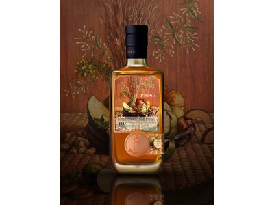 マスター・オブ・ウイスキー静谷和典氏と美術作家・久木田大地氏のブランド「The Plinius」から、スペイサイドの美酒『ロングモーン10年』をリリース！～想像を超える複雑な香味と芸術的ラベルの融合～