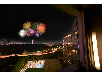 夜空を彩る10,000発の花火と美食を堪能する鑑賞プランが誕生!