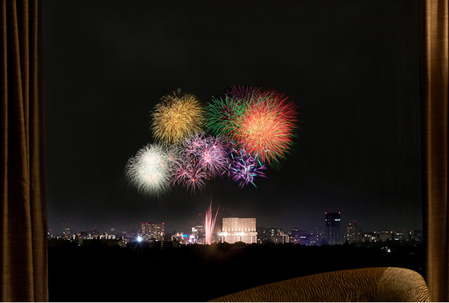 1日限定「2025 神宮外苑花火大会」を独り占めする宿泊プラン販売！