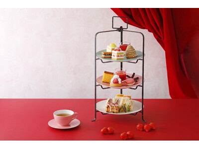 どれも主役級！旬のスイーツ大集合、アフタヌーンティーを開始。