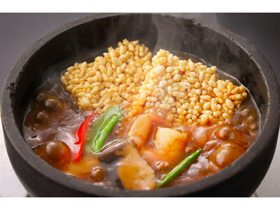 五感で味わう、究極の“熱々”をお届け。『石鍋あつあつフェア』開催！