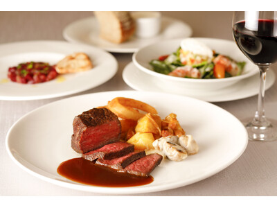 ＜GW限定＞プールサイドの隠れ家ヴィラを特別開放！至高の晩餐『プライムビーフ＆シーフードディナー』販売開始
