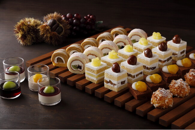 食欲の秋を満たす、栗とぶどうの“絶景”スイーツビュッフェ開催!