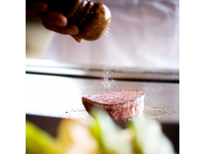 アフター5は肉から楽しむ！ 250ｇの“和牛リブロース”を、5,000円で提供開始！ 時間限定『ハッピーアワー“夕焼けステーキ”』