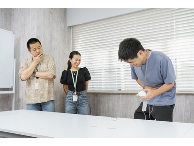 全国初のコラボ体験。生理用品ディスペンサー × 生理痛体験。見えない痛みに気づき、思いやりを育てる。