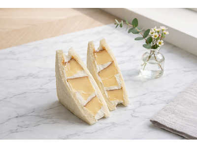 プリンをサンド？豆乳食パンの“プリンサンド”が初登場