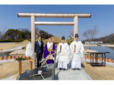 �y�J�Ã��|�[�g�z�_�����Z�a���A�O�\���̌��i�݂��܁j���J��B������БO����~���A�t�̍��J�w���Ձx����Õ���ɂč֍s�B�Z�E�ɂ�钹���O�ł́u�ʋ�����v�ƁA�_�E�ɂ��u�����t��v�̋V�B�_���K���̋F��B