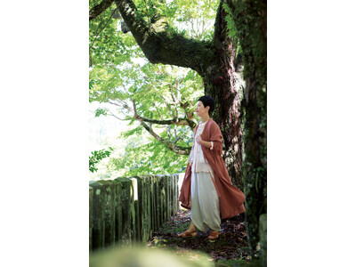 【地域資源をファッションに】島根県・石見銀山の“山桜”で染め上げた「里山パレット」。里山の植物を使ったも...