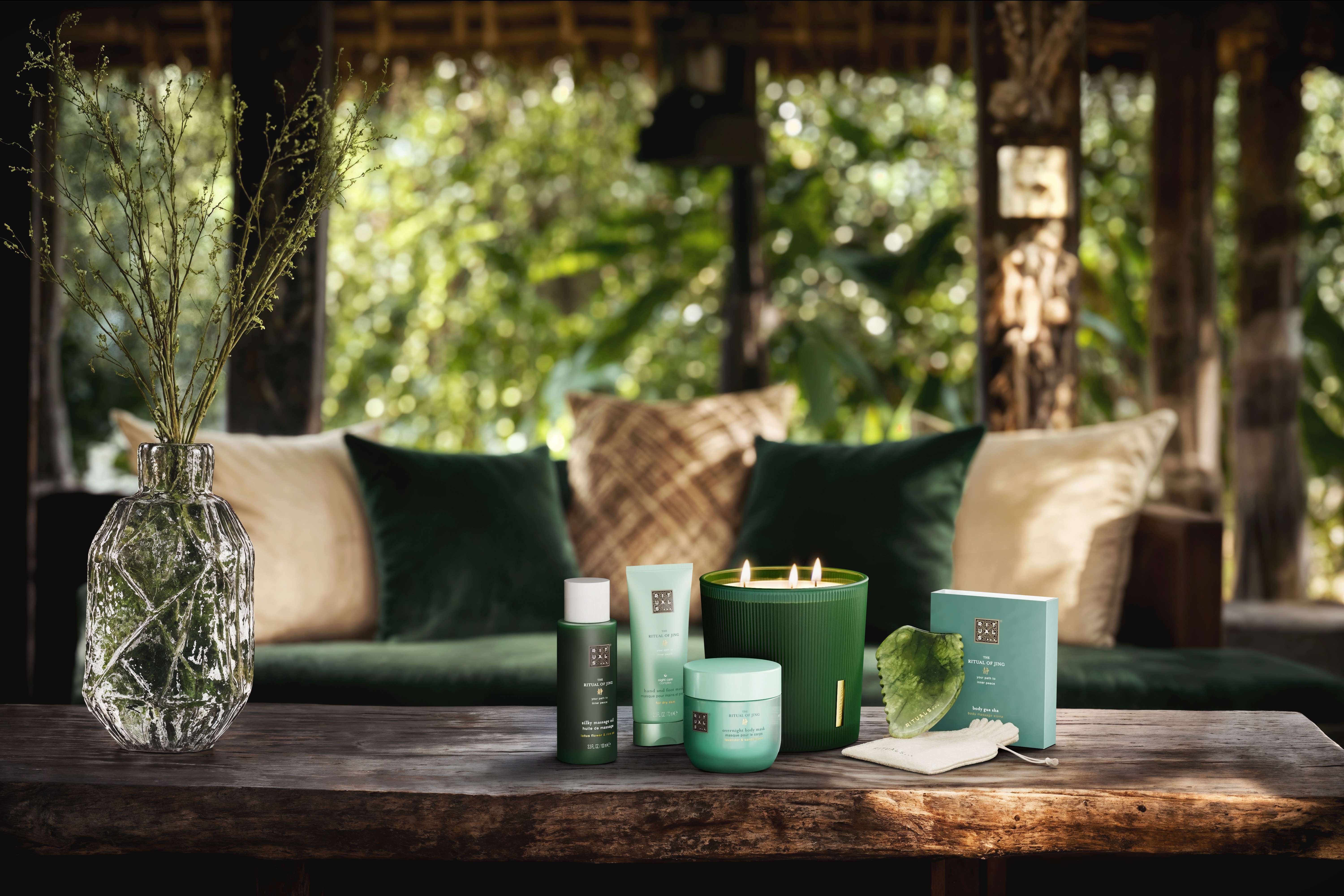 心を解きほぐし、内なる静けさを取り戻す「リチュアル オブ ジン」より新たに4製品が登場