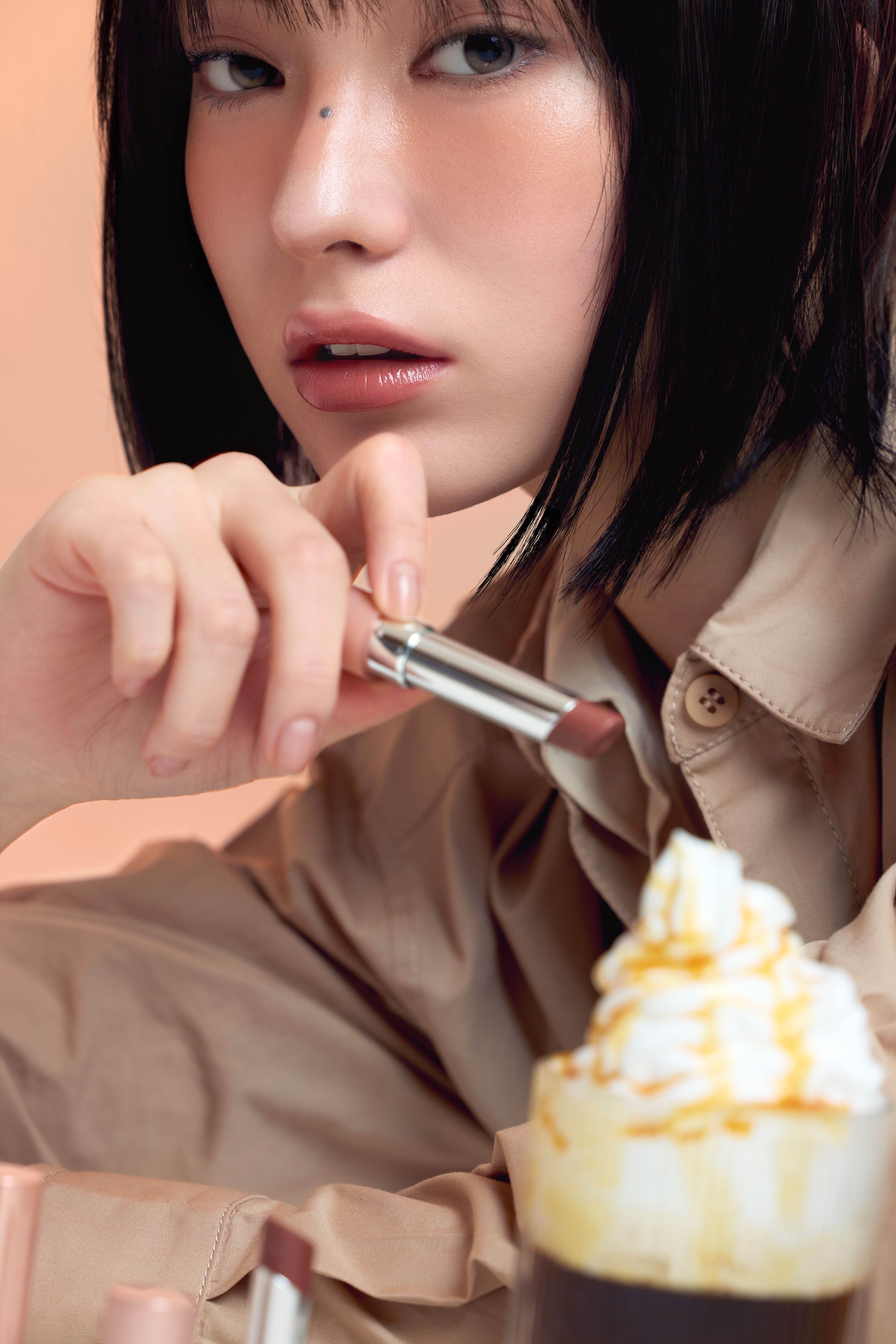 3CEから韓国オリーブヤング メイクアップカテゴリー1位を獲得※した待望の「グレイジーリップグロウ」を新発売。グリークヨーグルト専門店「& Yogurt」とのコラボも開催！特別限定メニューや豪華特典も