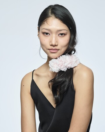 ヘアアクセサリーのスペシャリティストア＜THE HAIR BAR TOKYO＞A moment in Bloom ―春は、髪から咲くー