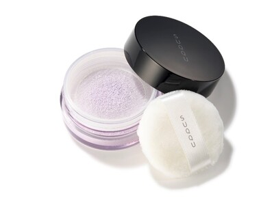 ＜SUQQU＞2022年冬に限定発売し、大好評を博した「オイル リッチ グロウ ルース パウダー 101」が待望の再登場！