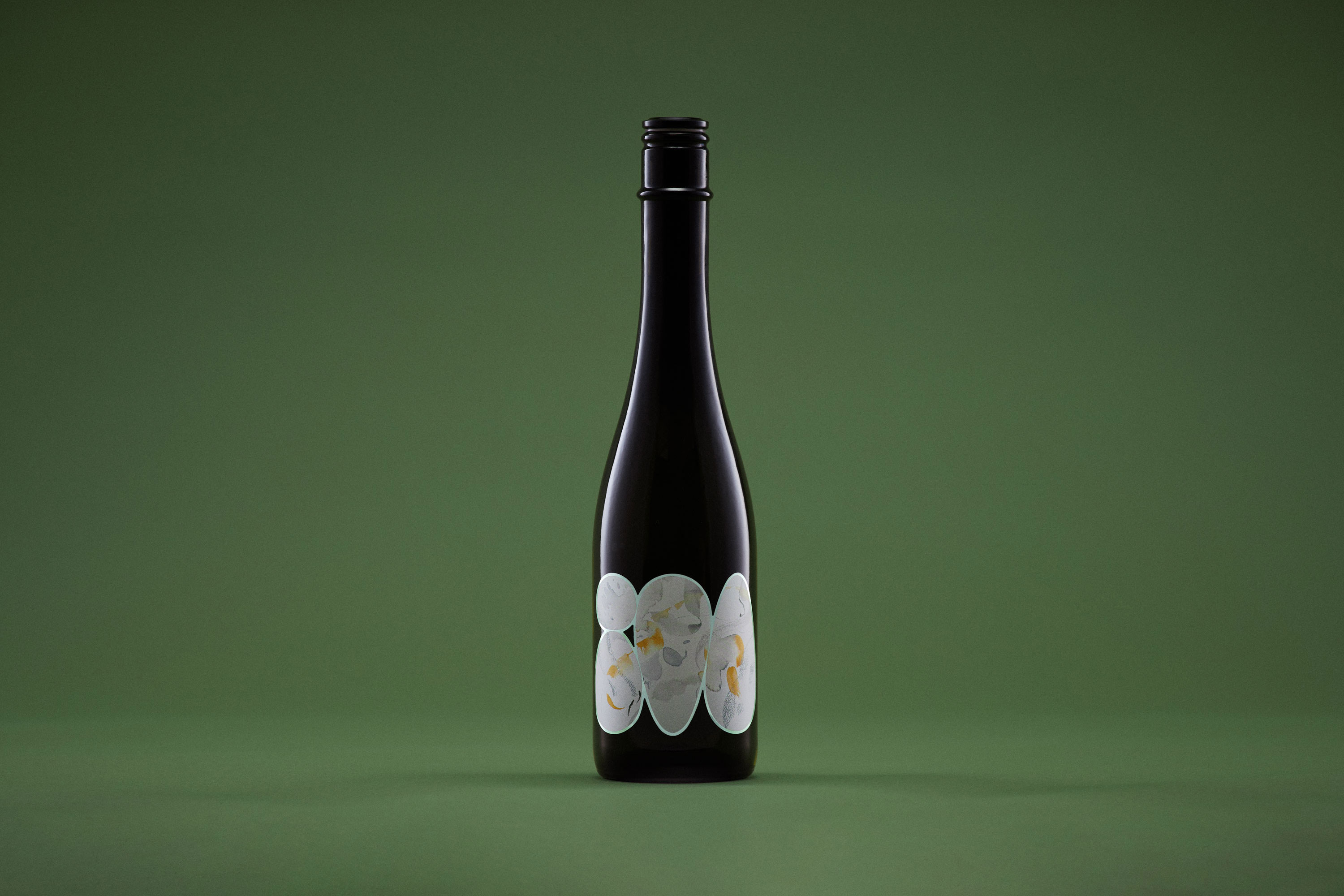 兵庫県三木市の休耕田を次世代のテロワールへ。LINNEと心拍が育む『山田錦×稗…