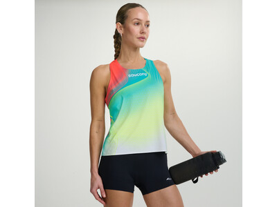 Sauconyが提案する、新基準のアーバンランニングパフォーマンスと日常をシームレスにつなぐアパレルライン、国内本格展開