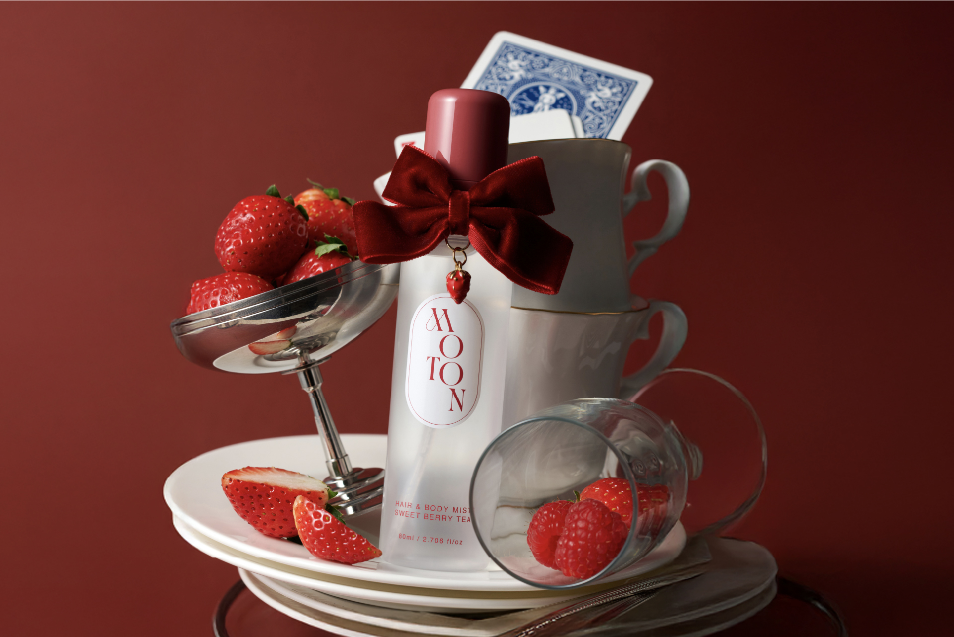 「MOTON」の大人気ヘア&ボディミストから数量限定で「SWEET BERRY TEA」の香りが登場！12月5日より全国で発売開始