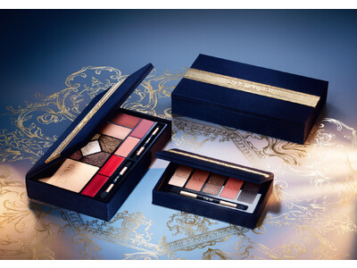 ２種類のクリスマス メイクアップ パレットが数量限定で新登場