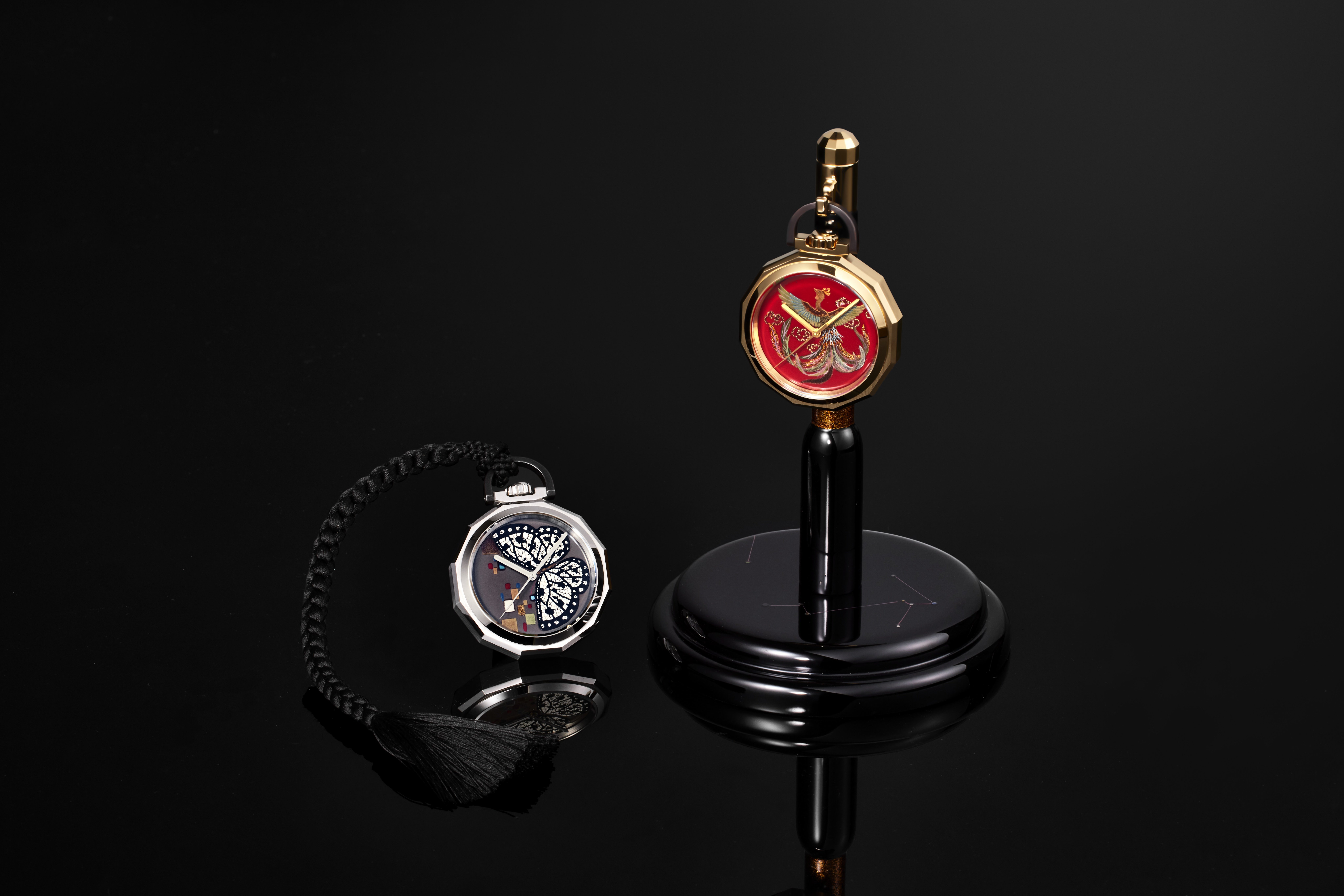 MINASE、日本刀の玉鋼と輪島塗が融合した提げ時計の最高峰コレクション