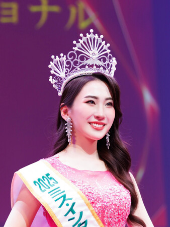 2025ミス・インターナショナル日本代表 能崎 愛さんが「ほっぺちゃん グローバルフレンド大使」に就任