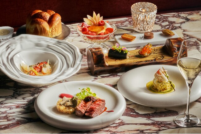 【フェアモント東京】卓越した技術と独創性を結集した『クリスマス ディナー』9月22日(月)より予約開始