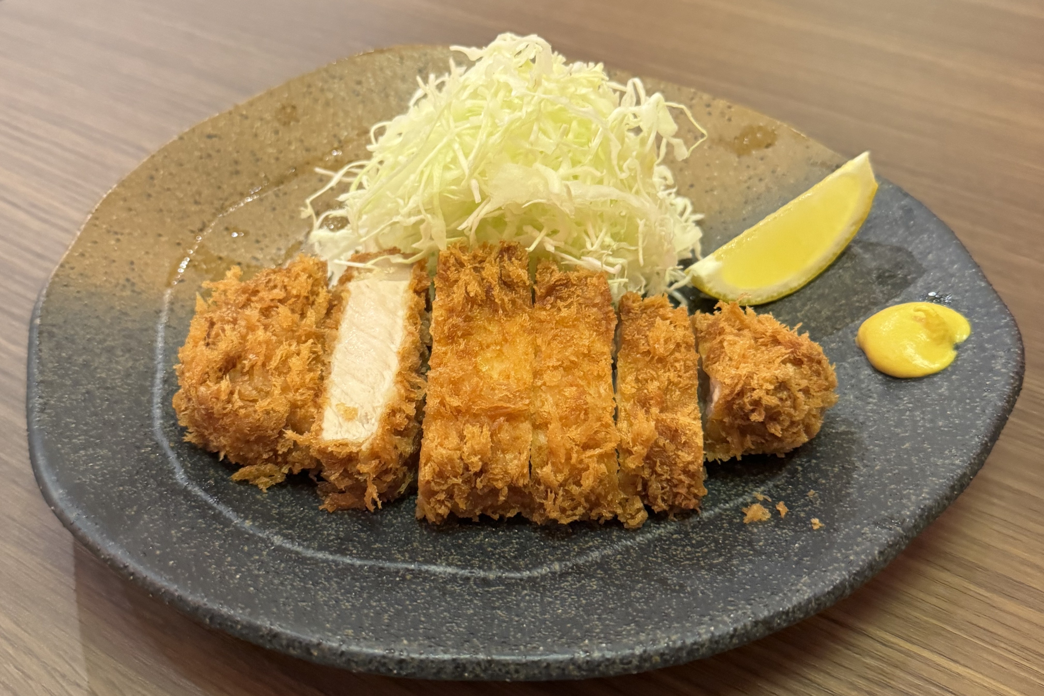 昭和13年創業の食肉卸・OGAWAグループが手掛ける新業態 「とんかつ 小川」…