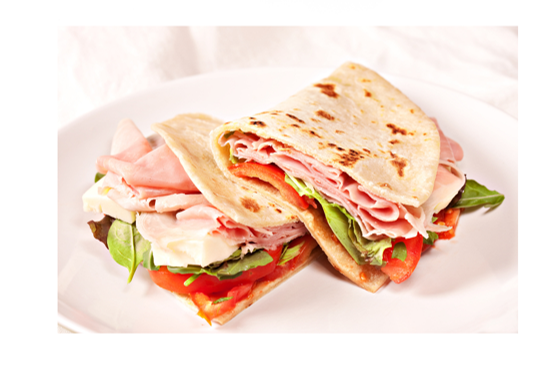 食物アレルギーの有無に関わらず、楽しく皆で同じ食事を食べる