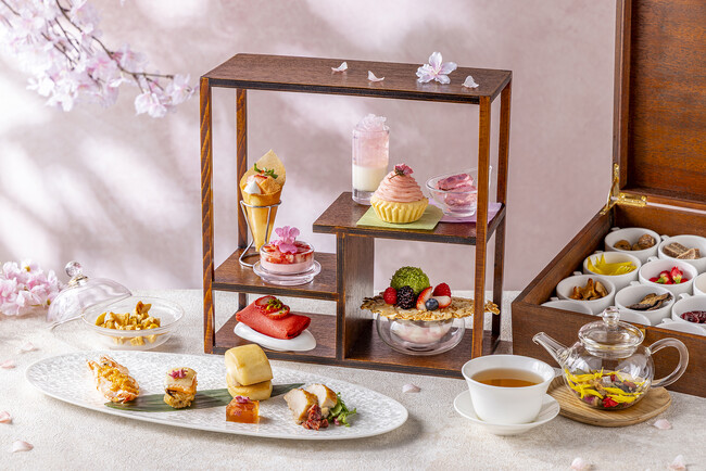 中国料理「チャイナシャドー」より、春の訪れを旬のいちごとともに贅沢に楽しむチャイニーズアフタヌーンティー、ディムサムランチ、パフェ&セイボリー3月5日より提供開始