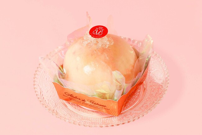 【京都・バイカル】白桃をまるごと1個使った桃のケーキが、今年も7月限定で販売開始
