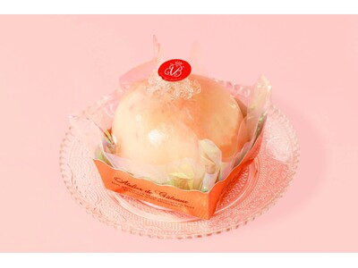 【京都・バイカル】白桃をまるごと１個使った桃のケーキが、今年も７月限定で販売開始