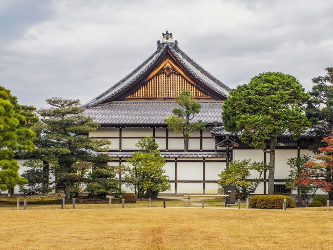 信義房屋グループ約800名が来日、二条城を訪問ー世界遺産を通じて企業文化を深める