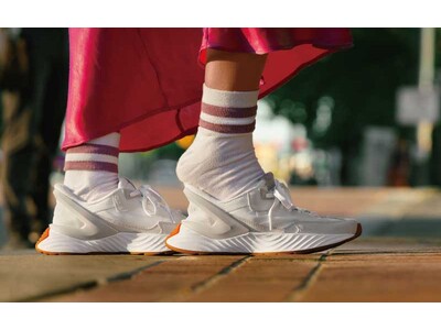 海外セレブリティやイノベーターに愛されるアメリカ発のハンズフリーシューズブランド「Kizik（キジック）」が12月17日（水）より大丸神戸店1階にてKizik POP-UP STORE をオープン