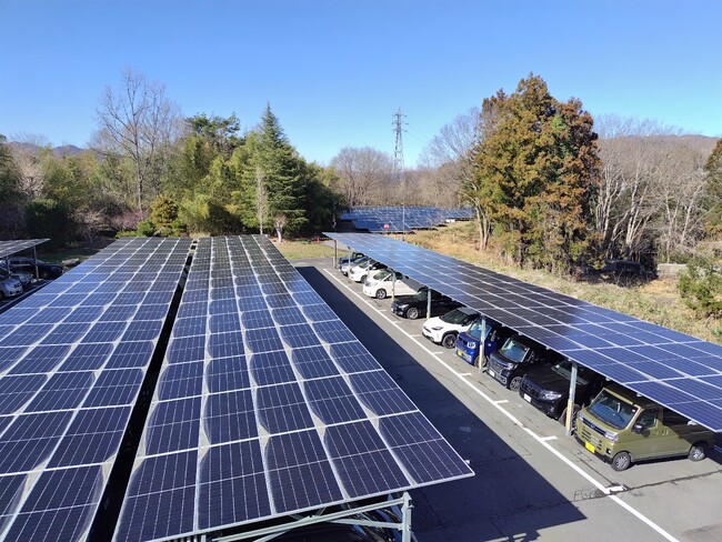 敷地内に空きスペースはございませんか？初期費用ゼロ円で太陽光発電の導入が可能！電力単価を抑えた『20円ソーラーカーポート』に挑戦！