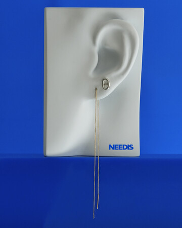 ジュエリーチェーンショップ『NEEDIS』が新たに提案する「素材もチェーンも自由に選べる、カスタムピアス」長さ、デザイン、コンビネーションなどのオリジナルピアスがつくれます。