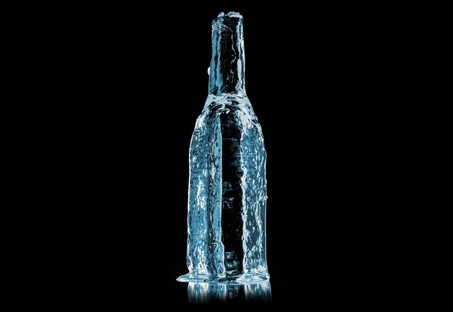 酒蔵での搾りたての「冷凍」生酒 世界に向けて輸出続々決定 シンガポールへ出荷・販売を本格始動