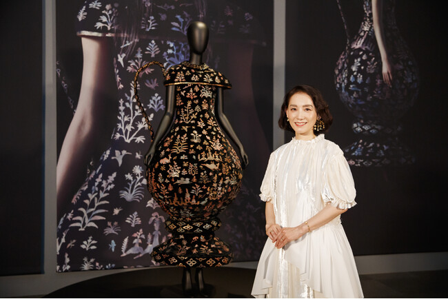プレスリリース「宝物をファッションへ昇華！　特別展「正倉院 THE SHOW」にて篠原ともえさんが新作ドレスを披露」のイメージ画像
