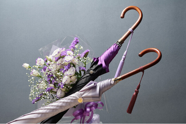 【老舗洋傘メーカー・前原光榮商店】敬老の日ギフトにぴったりな、高貴なパープルが魅力の雨傘「リーガルパープル」「ロイヤルオーキッド」を8月18日（月）より数量限定販売開始。