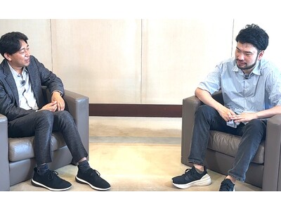 笑いあり、驚きあり　社会派の旗手・塩田武士 × 直木賞作家・小川哲