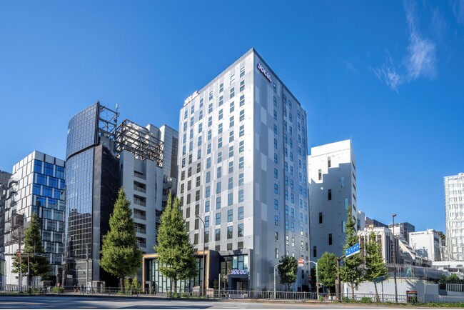 YOTEL東京銀座 開業1周年記念宿泊プラン「シグネチャー エクスペリエンス ステイ」を販売開始