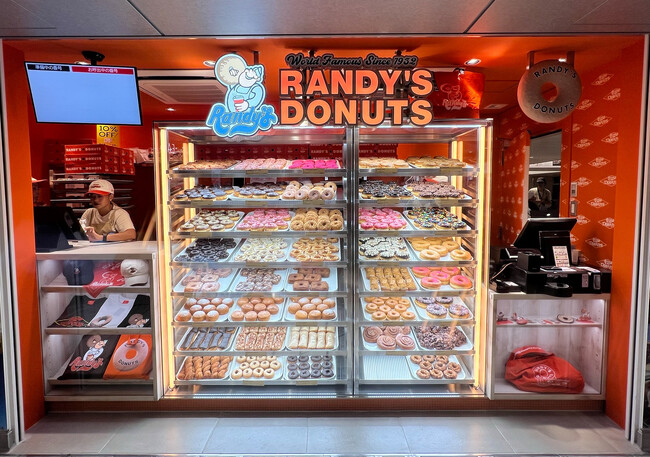 ロサンゼルスで大人気のドーナツショップ「ランディーズドーナツ新宿 イイトルミネ店」2025年9月17日（水）東京・新宿に国内2号店をグランドオープン！