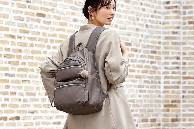 エアリーな背負い心地の「カナナライトリーバッグ」に、上品な限定モデル登場