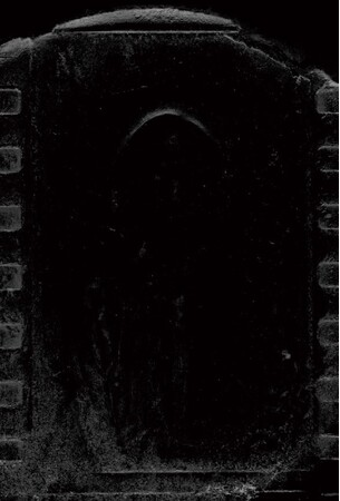 前田梨那 個展「⁂」をCOPYCENTER GALLERYで開催。写真に残された〈痕跡〉と記憶の不確かさを問う