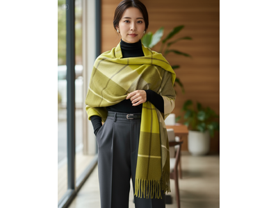 【ココロを贈る 名入れギフトOkulu】この冬のクリスマスギフトに最適。名入れ刺繍で贈る『カシミヤタッチ ストール』に新色が仲間入り