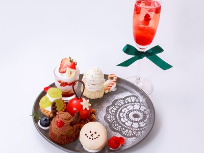 【あべのハルカス近鉄本店】フルーツ＆スイーツカフェ「フルフルール 近鉄あべのハルカス店」でクリスマス限定メニューが登場！心躍るミニケーキのスペシャルプレートと華やかなパフェで特別なクリスマスを！
