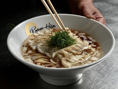 【Ramen HISA】やま幸のマグロ、尾崎牛、トラフグがラーメンに！国際美食アワードで高い評価を獲得するドバイの日本料理店「崇寿 TakaHisa」が“プレミアムラーメン”専門店をオープン！