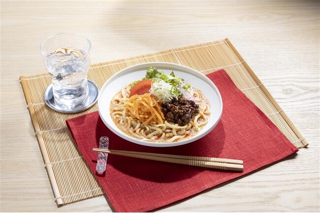 人気ラーメン店「飯田商店」監修の「冷し担々麺」が5月20日（火）から全国で順次発売！