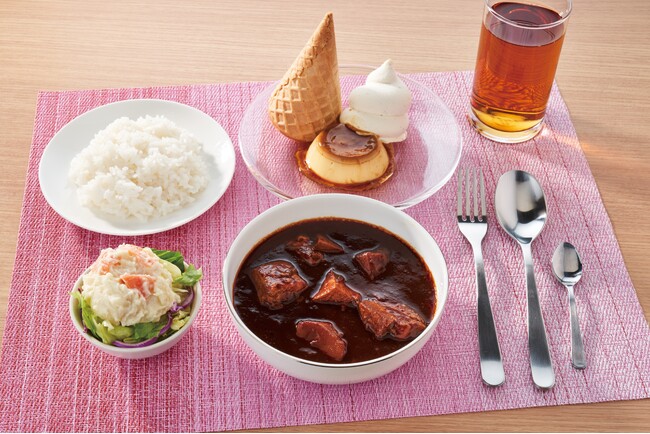 とっておきの日にセブンプレミアムを　人気料理研究家 みきママさん考案　セブンプレミアムシリーズだけでつくるオリジナルレシピ