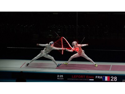人間の視覚では追いきれない剣先を検出し、リアルタイムで AR 合成する「Yuki Ota Fencing Visualized」がロサンゼルスの World Fencing League の実戦に導入