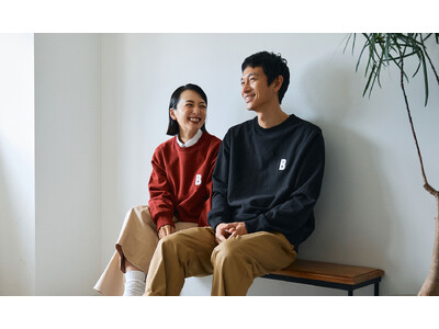 ブルックス ブラザーズからプレッピーなロゴモチーフのWEB限定商品が発売