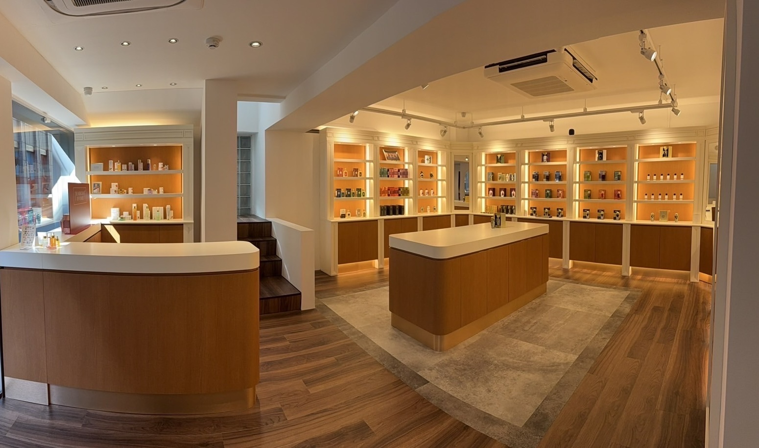 【INDULT PARIS（インダルト パリ)｜国内常設取扱4店舗目は東京・南青山「Profumeria /プロフメリア」】