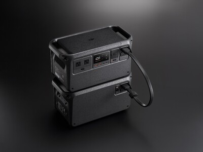 DJI、あらゆる状況で確実に容量を拡張するDJI Power Expansion Battery 2000を発表