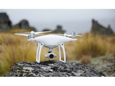 DJI、飛行中のドローンを識別および管理する新技術を発表